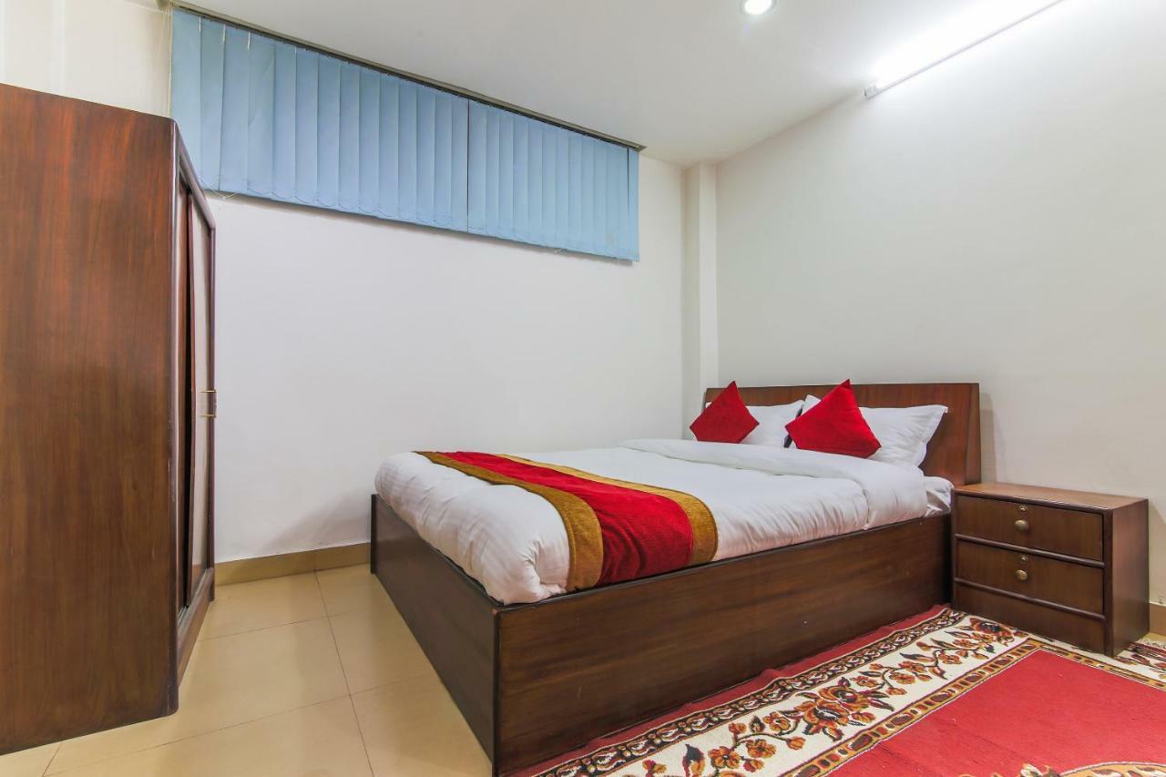 Oyo 358 Hotel Rose Star Катманду Екстериор снимка