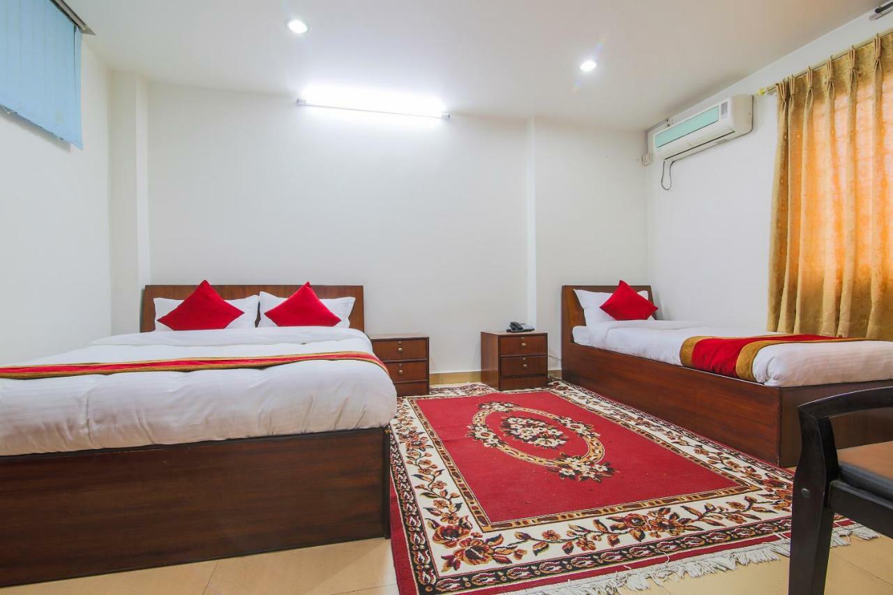 Oyo 358 Hotel Rose Star Катманду Екстериор снимка